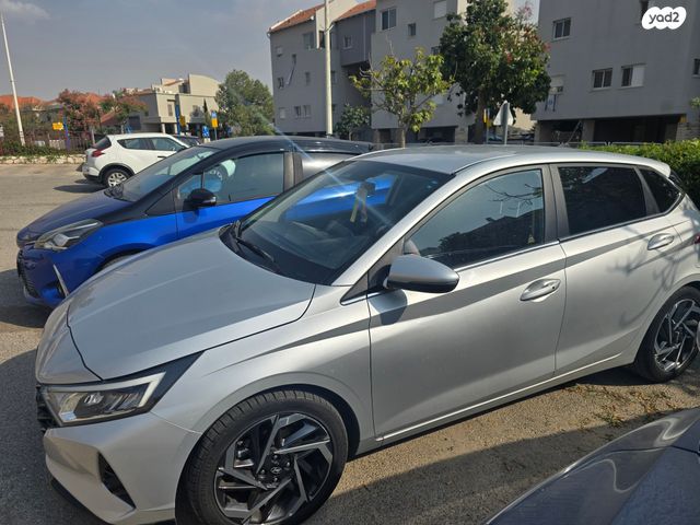 מודעת רכב יונדאי i20