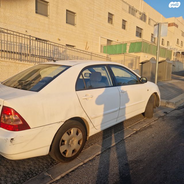 טויוטה קורולה