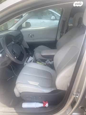 יונדאי איוניק 5