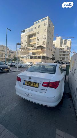 מודעת רכב אם ג'י 350