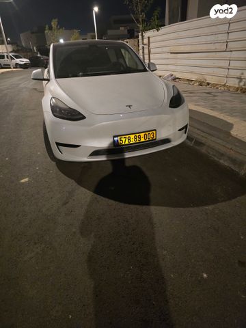 מודעת רכב טסלה מודל Y