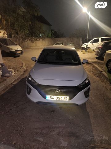 יונדאי איוניק