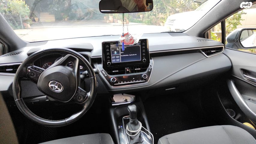 טויוטה קורולה