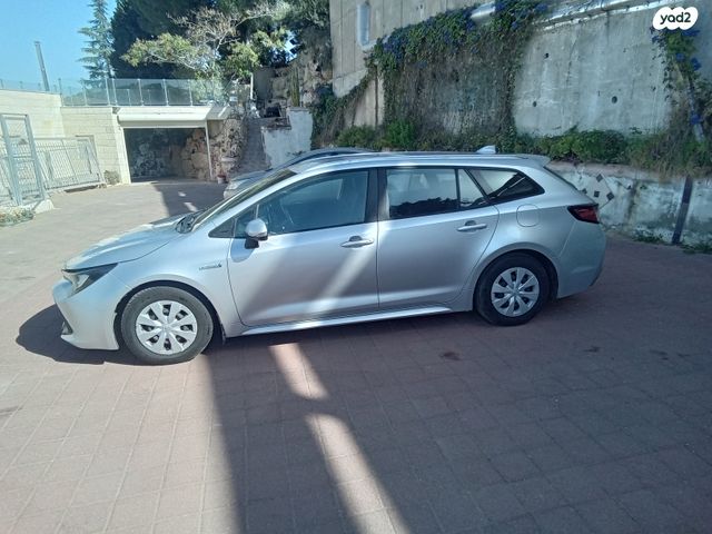 מודעת רכב טויוטה קורולה