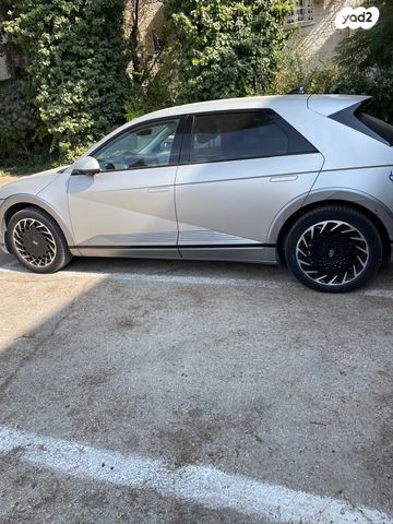 יונדאי איוניק 5