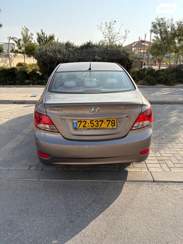 יונדאי אקסנט i25
