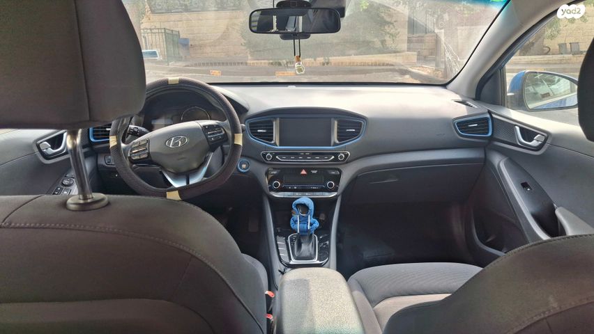 יונדאי איוניק