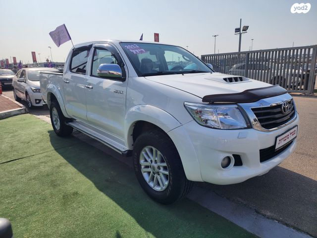 טויוטה היילקס