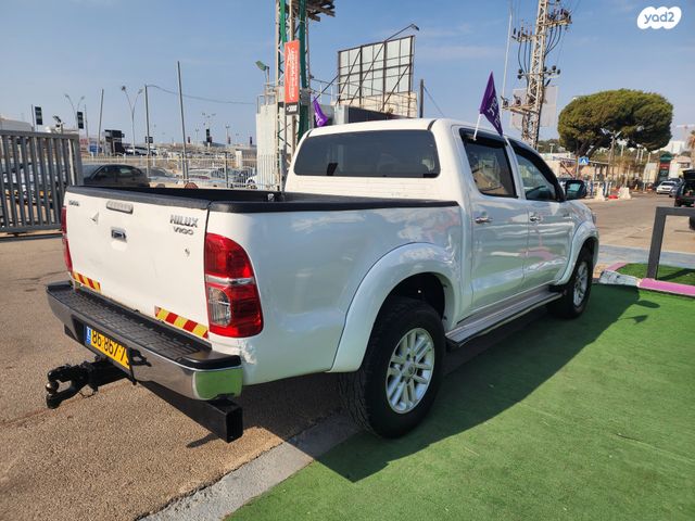 טויוטה היילקס