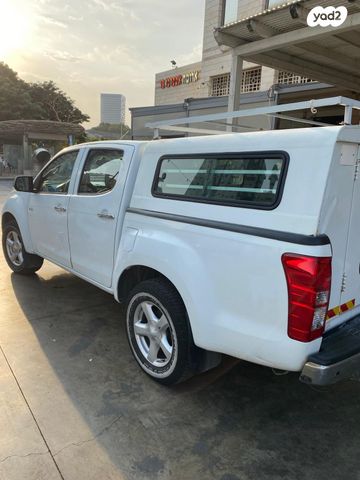 מודעת רכב איסוזו די-מקס