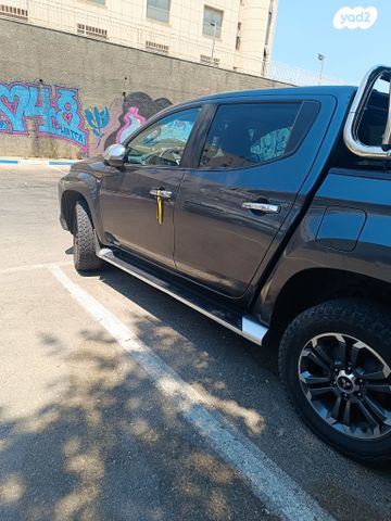 מיצובישי טרייטון / L200