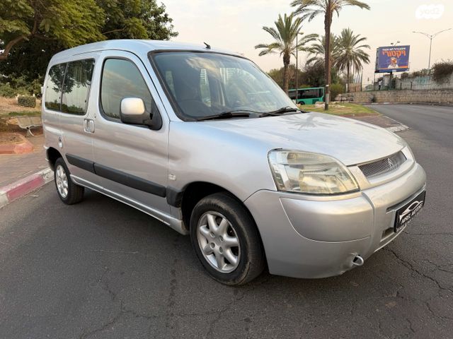 מודעת רכב סיטרואן ברלינגו