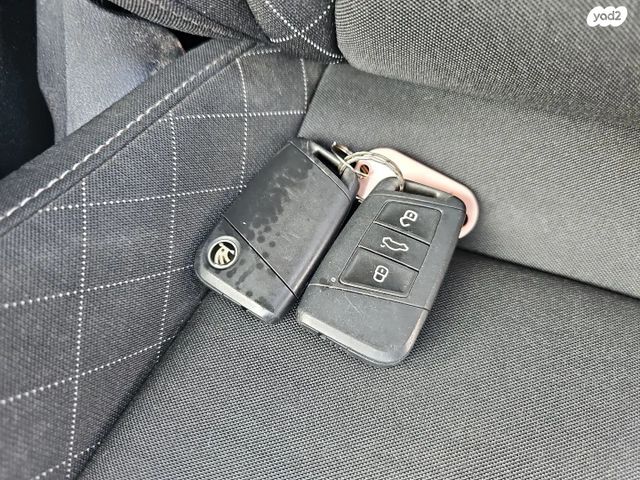 סקודה קארוק