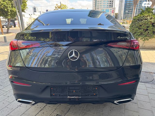 מרצדס-בנץ GLC קופה