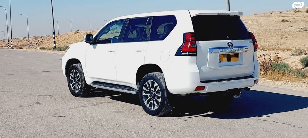 מודעת רכב טויוטה לנד קרוזר