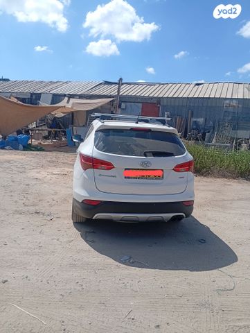 יונדאי סנטה פה