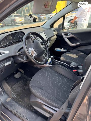 מודעת רכב פיג'ו 2008