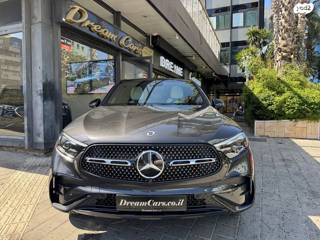 מרצדס-בנץ GLC קופה