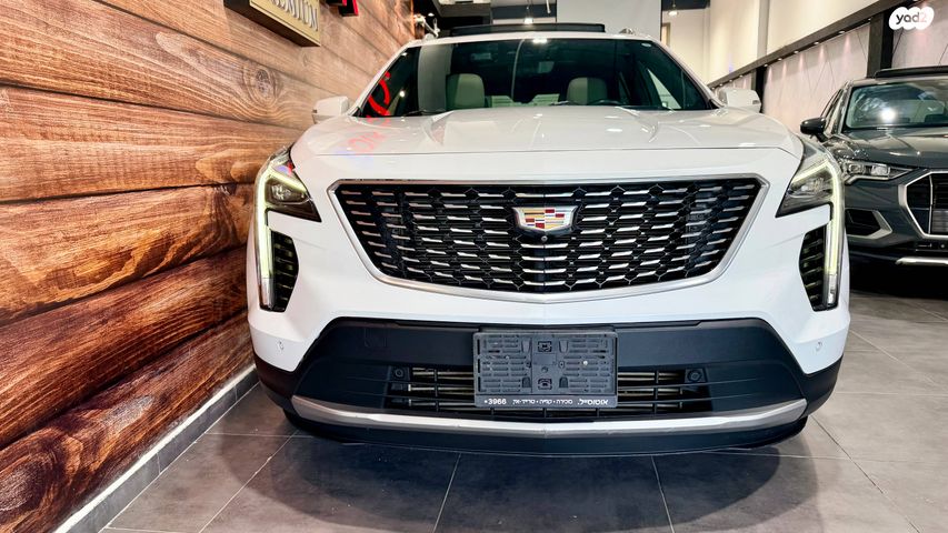 קאדילק XT4