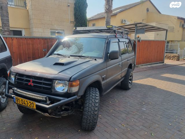 מיצובישי פג'רו