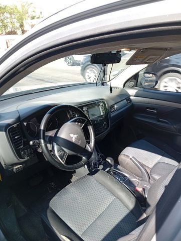 מודעת רכב מיצובישי אאוטלנדר