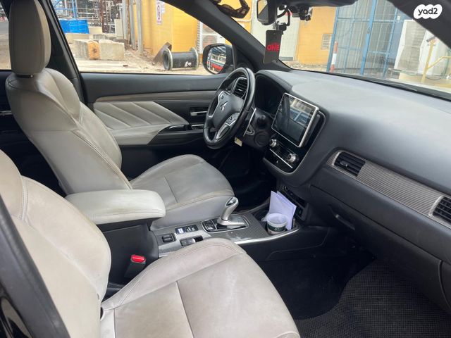 מודעת רכב מיצובישי אאוטלנדר