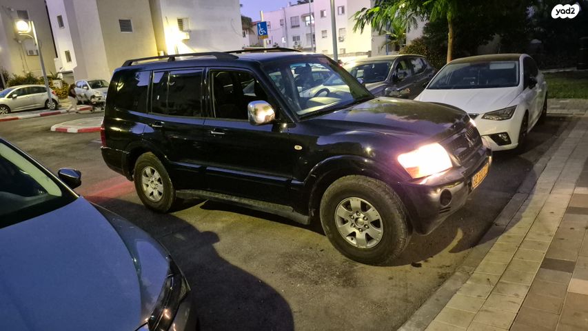 מודעת רכב מיצובישי פג'רו