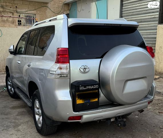 מודעת רכב טויוטה לנד קרוזר