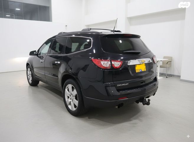 שברולט טראוורס