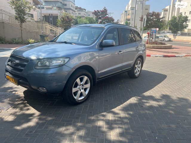 יונדאי סנטה פה