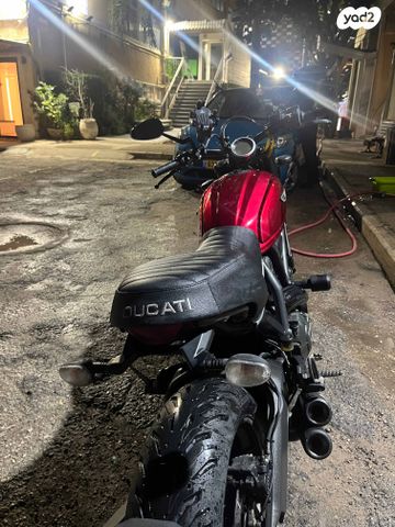 דוקאטי סקרמבלר אייקון