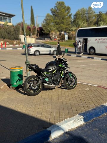 קאוואסאקי Z650 abs