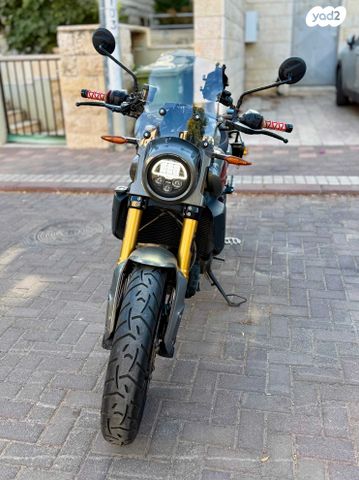 אינדיאן FTR1200