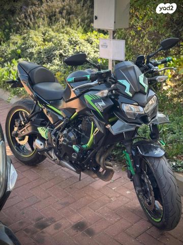 קאוואסאקי Z650 abs