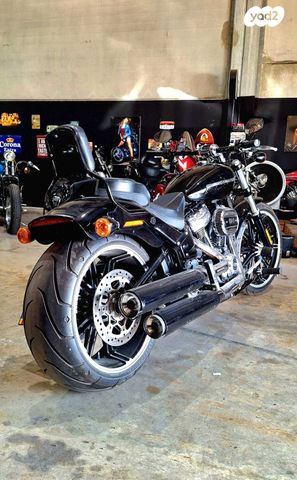 מודעת רכב הרלי דיווידסון ברייקאאוט 114