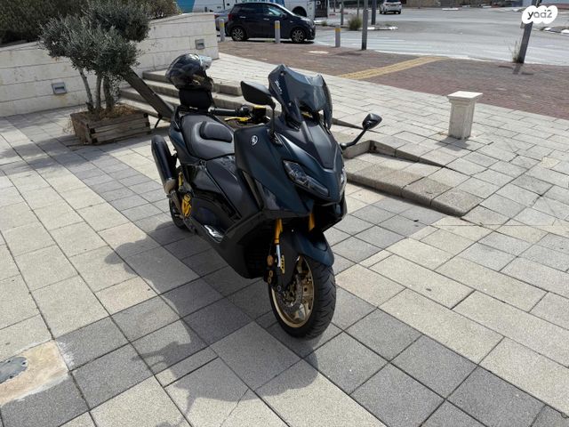 ימאהה Tmax 560 Tech