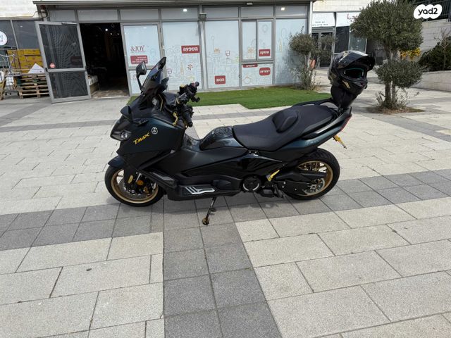 ימאהה Tmax 560 Tech