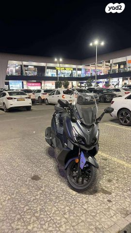 מודעת רכב סאן יאנג קרוזים 300