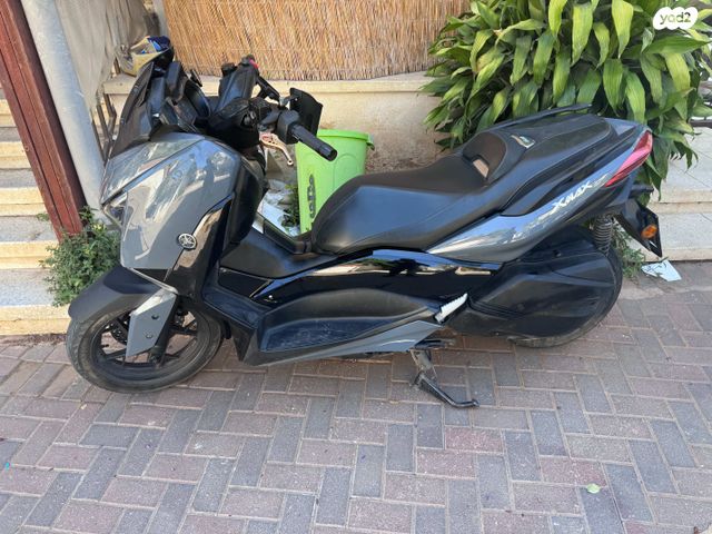 ימאהה X-MAX 300