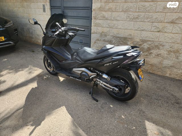 קימקו AK 550