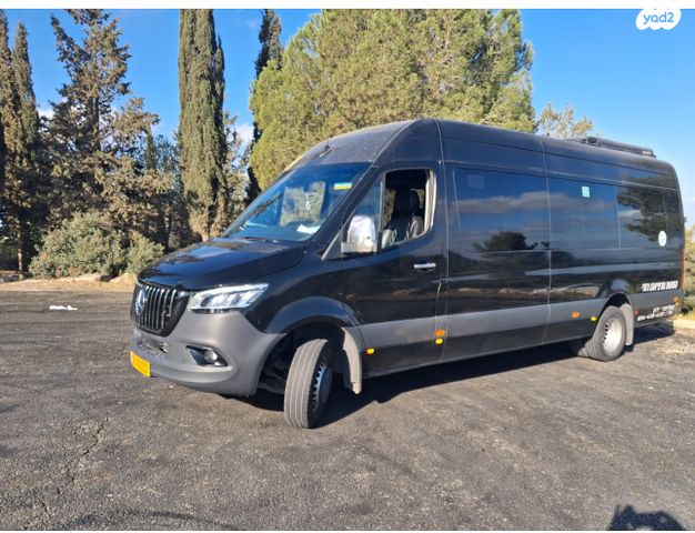 מיניבוסים ורכבי הסעות