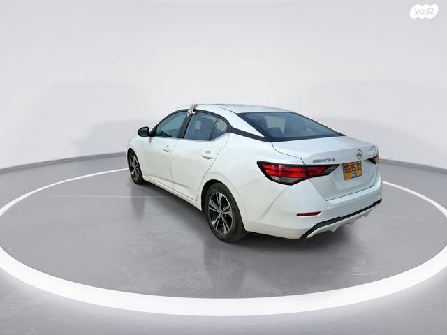 ניסאן סנטרה