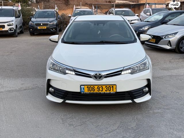 טויוטה קורולה