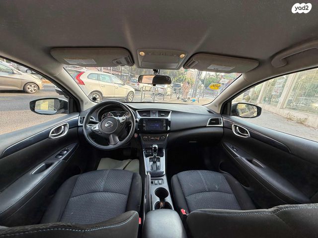 ניסאן סנטרה