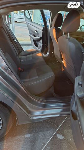 ניסאן סנטרה