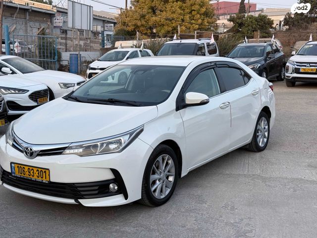 מודעת רכב טויוטה קורולה