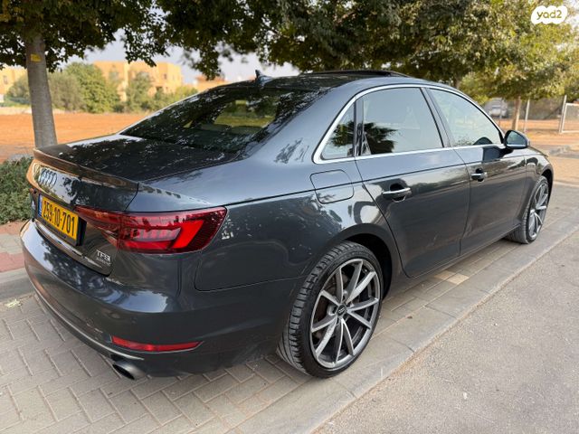 מודעת רכב אאודי A4 2