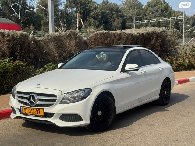 מודעת רכב מרצדס-בנץ C-class