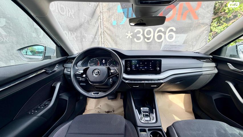 סקודה אוקטביה