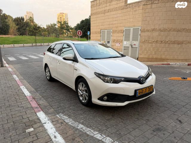 טויוטה אוריס